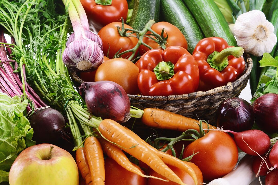 Légumes et herbes pour la puissance